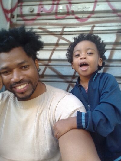 Big King Kimroy Bailey and Warrior Princess Kaleeyon after school routine waiting for Keilah to finish school so we can head home. Handsome buff natural hair dad with beautiful daughter