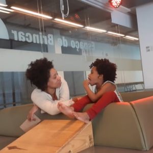 Mommy gets the Most Beautiful Little Sisters to clean toys